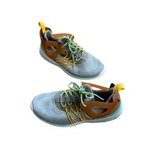 Nike Free Virtuous Sneakers Women's 6 Style Code: 725060-003